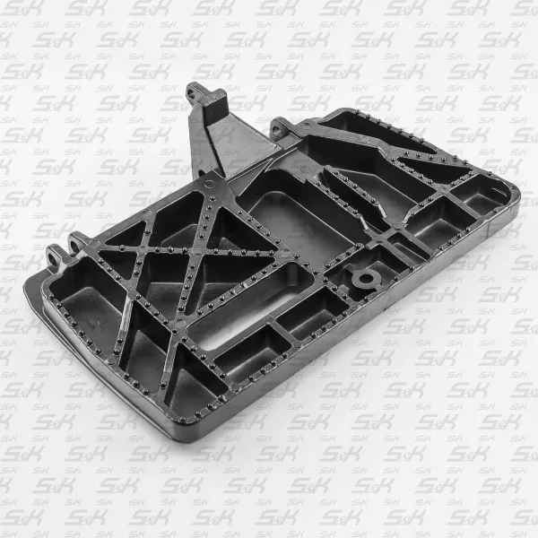 Левая заглушка бампера S&K GMBH SK-4310007-01 для Volvo