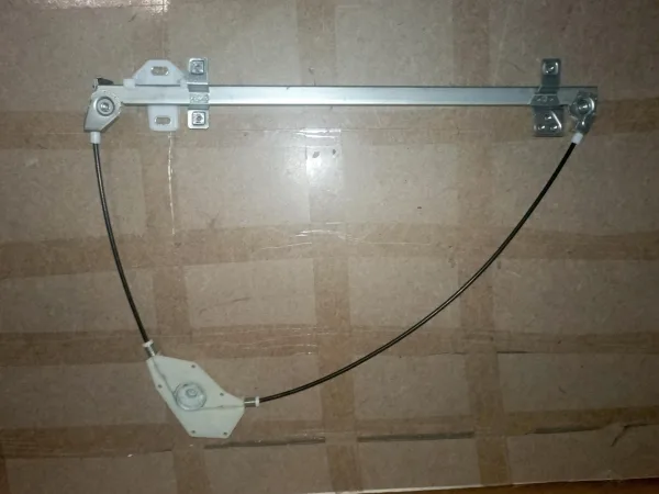 Стеклоподъемник электрический правый S&K GMBH для DAF SK-4430058-01