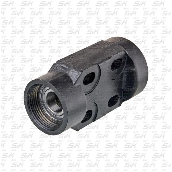Кронштейн крепления кабины правый Volvo 1076746 — S&K GMBH SK-4790002-01
