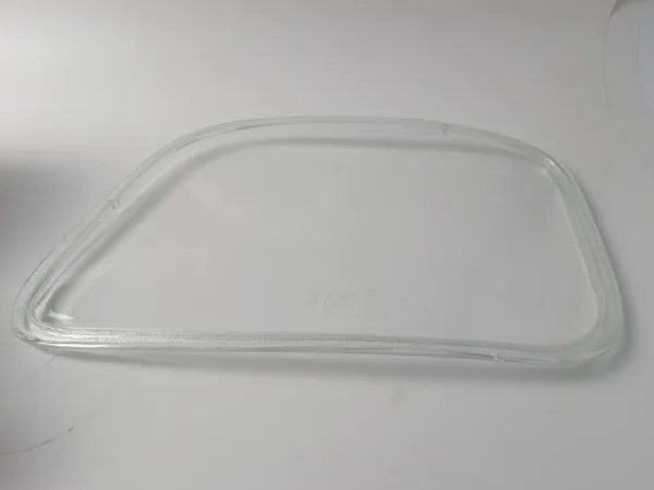 Стекло фары левое S&K GMBH, артикул SK-4970039-01 — сменное стекло левой фары