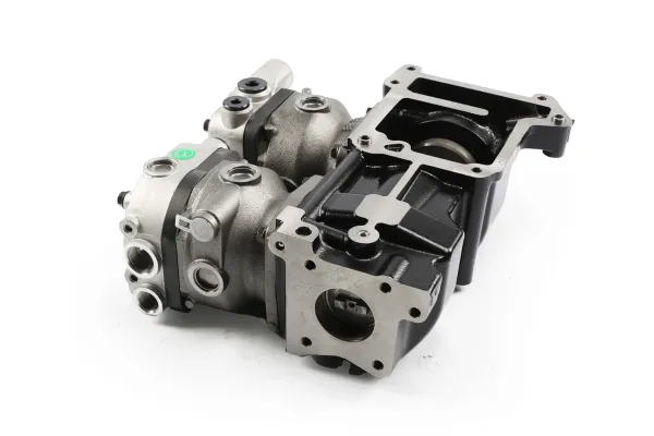 Компрессор воздушный двухцилиндровый MAN, S&K GMBH SK-6820020-01PL, длина 348 мм