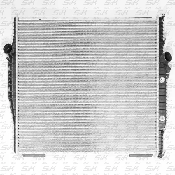 Радиатор охлаждения двигателя S&K GMBH SK-7240036-02 с рамкой